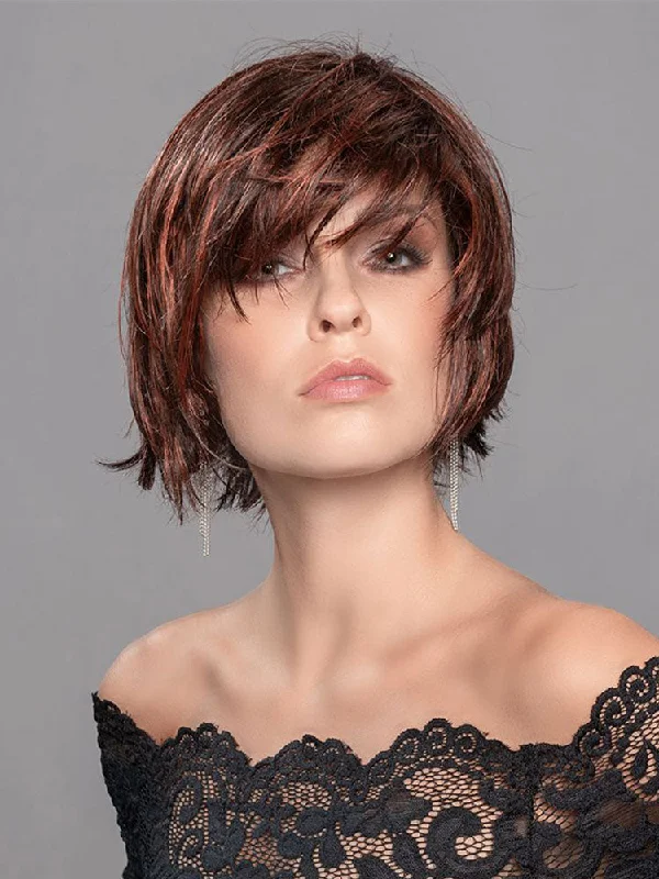 Bob Wigs for Women over 50 Bob Wigs for Cancer Patients (Chemotherapy Wigs) Echo wig - Ellen Wille Perucci Collection Bob Wigs for Women over 50 Bob Wigs for Cancer Patients (Chemotherapy Wigs) Echo wig - Ellen Wille Perucci Collection